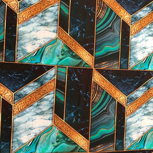 Svart við ymiskum mynstri