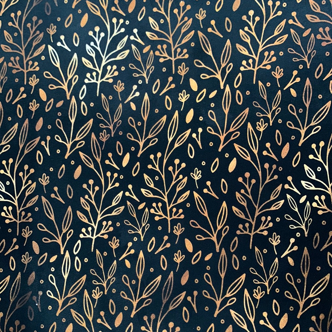 Svart við gulllitti